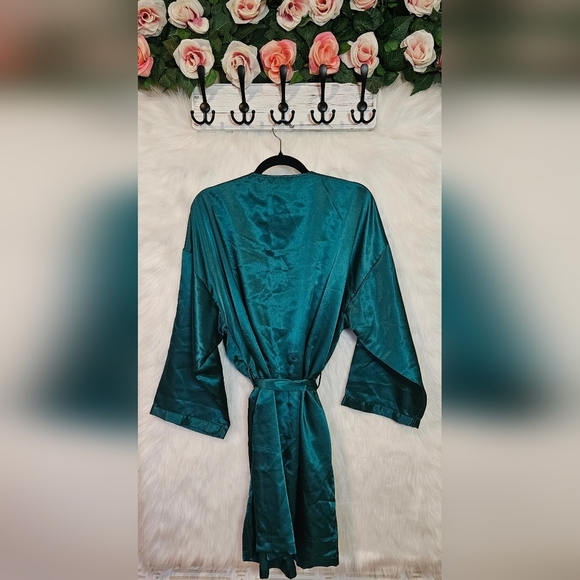 La Senza Classic Teal Satin Mini Robe w/Tie Belt - Picture 3 of 8